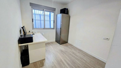 13-5fd73dea700db77384c091ca9818b1a9