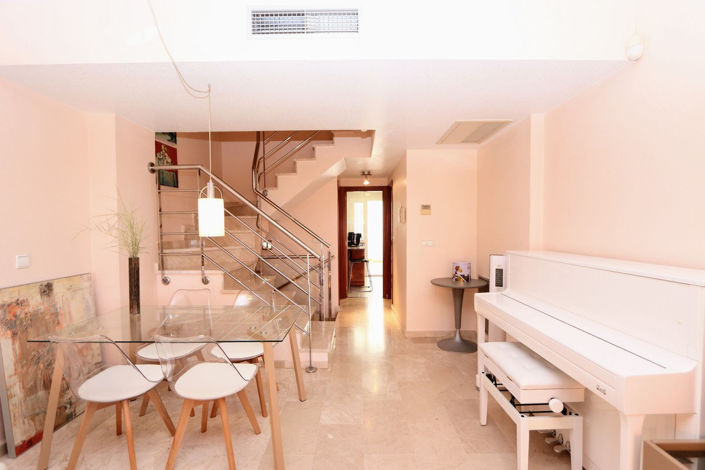 Image No.13-3 Bed House for sale