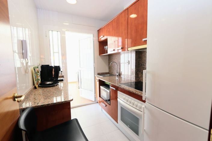 Image No.17-3 Bed House for sale