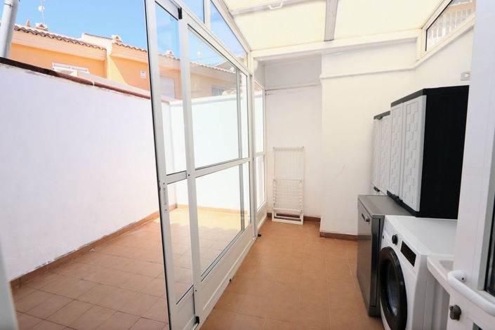 Image No.18-3 Bed House for sale