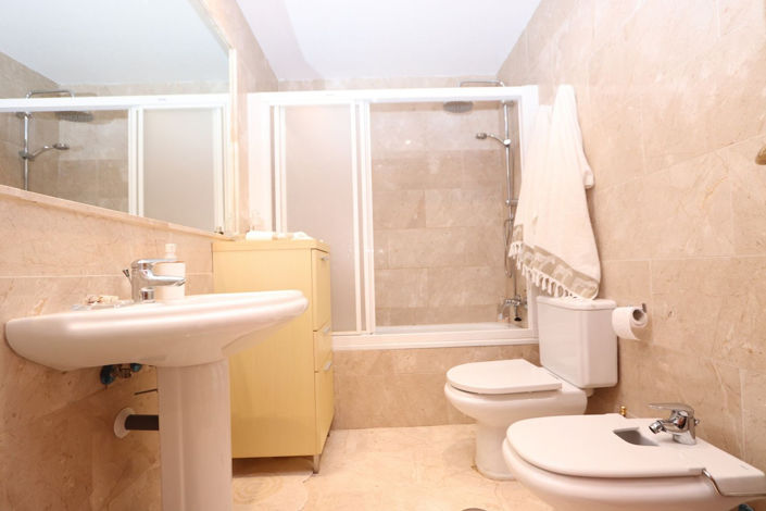 Image No.22-3 Bed House for sale