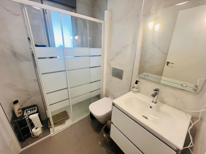 Image No.12-3 Bed Apartment for sale