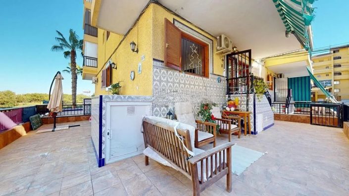 Image No.1-2 Bed Apartment for sale