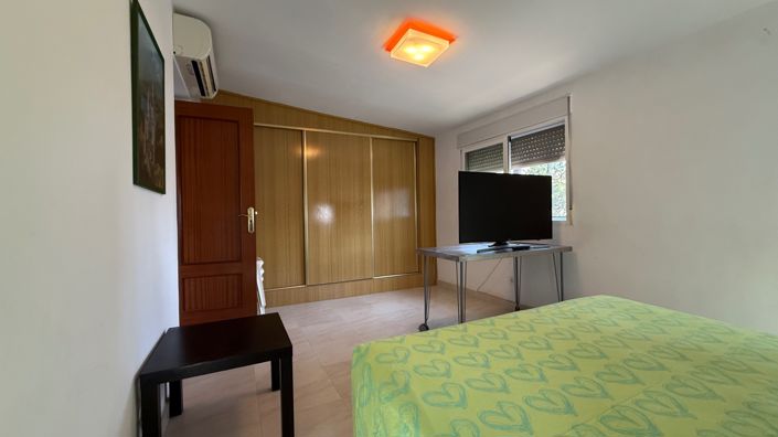 Image No.14-4 Bed Villa for sale