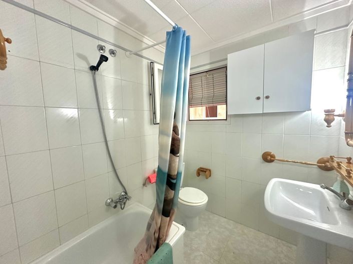 Image No.17-3 Bed Apartment for sale