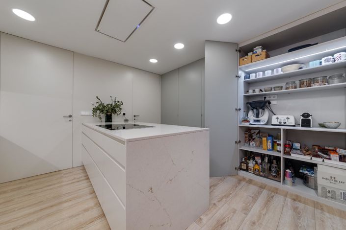 Image No.16-4 Bed Apartment for sale