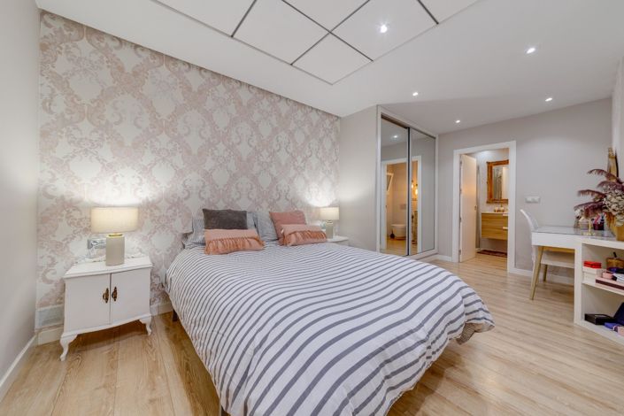 Image No.49-4 Bed Apartment for sale