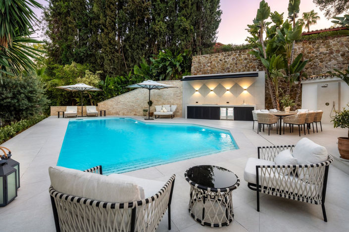 Image No.9-5 Bed Townhouse for sale