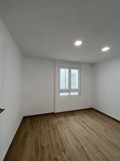 Image No.16-3 Bed Apartment for sale