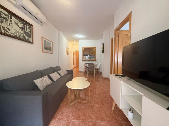 Image No.1-Appartement de 2 chambres à vendre à Torrevieja