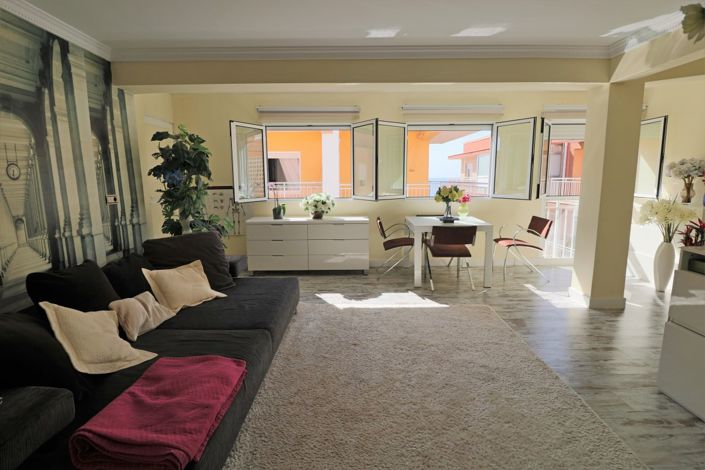 Image No.3-3 Bed Penthouse for sale