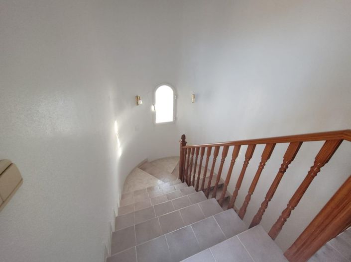 Image No.11-5 Bed Villa for sale