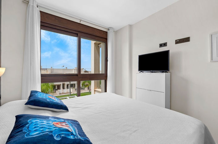 Image No.12-2 Bed Bungalow for sale