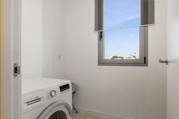 Image No.7-2 Bed Villa for sale