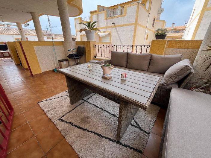 Image No.2-Maison de ville de 3 chambres à vendre à Torrevieja