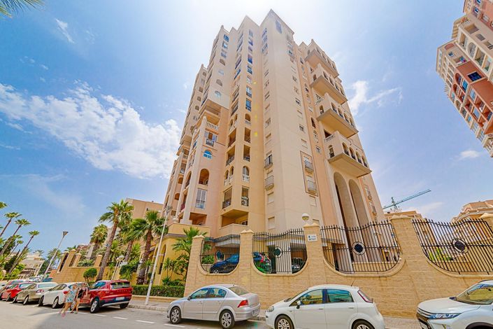 Image No.1-2 Bed Apartment for sale