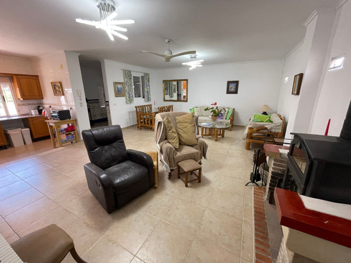 Image No.14-4 Bed Villa for sale