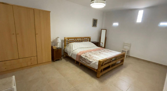 Image No.9-Villa de 4 chambres à vendre à Daya Nueva