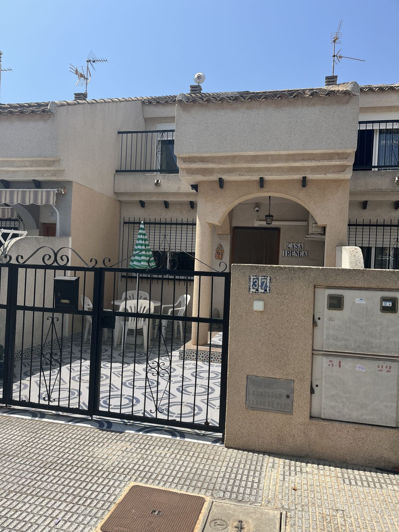 Image No.3-2 Bed House for sale