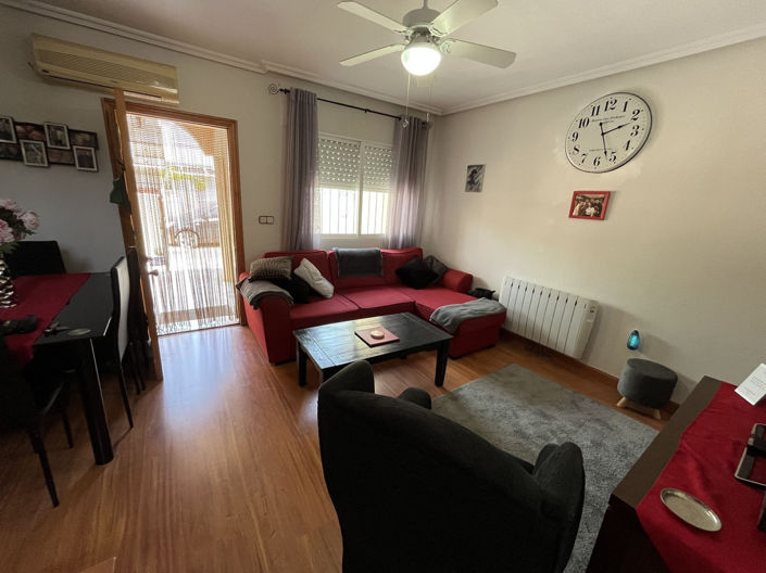 Image No.5-2 Bed House for sale