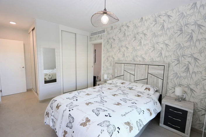 Image No.27-3 Bed Apartment for sale