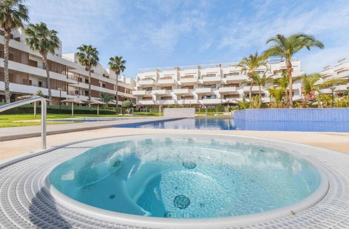 Image No.30-Appartement de 2 chambres à vendre à Lomas de Cabo Roig