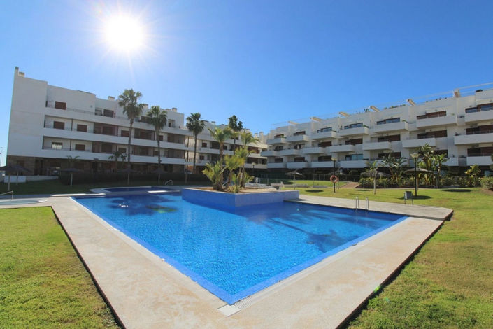 Image No.32-2 Bed Apartment for sale