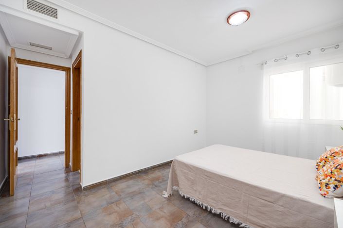 Image No.12-3 Bed Penthouse for sale