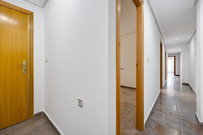 Image No.2-3 Bed Penthouse for sale