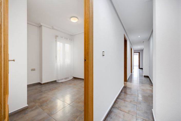 Image No.3-3 Bed Penthouse for sale