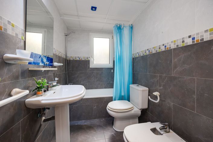 Image No.6-3 Bed Penthouse for sale