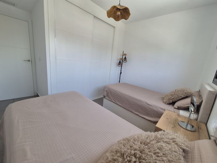 Image No.12-2 Bed Apartment for sale