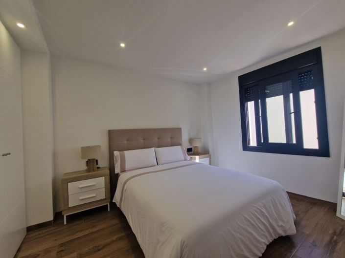 Image No.20-3 Bed Villa for sale