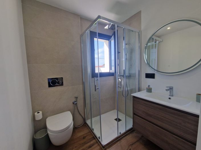 Image No.6-3 Bed Villa for sale