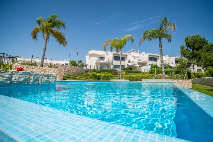Image No.1-2 Bed Apartment for sale
