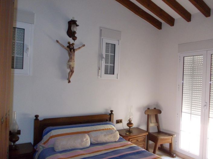 Image No.12-4 Bed Villa for sale