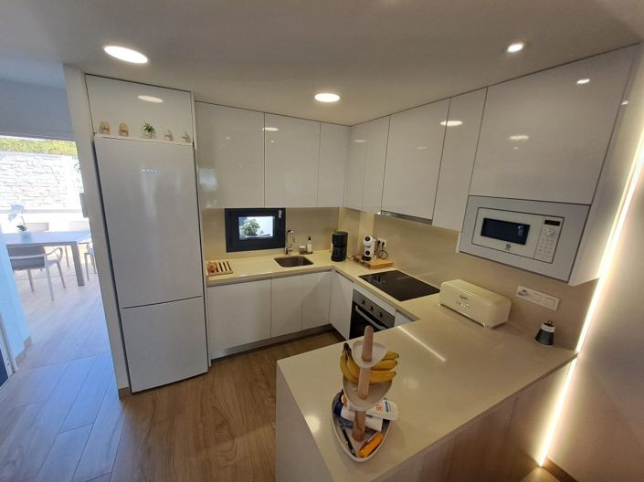 Image No.10-2 Bed Apartment for sale