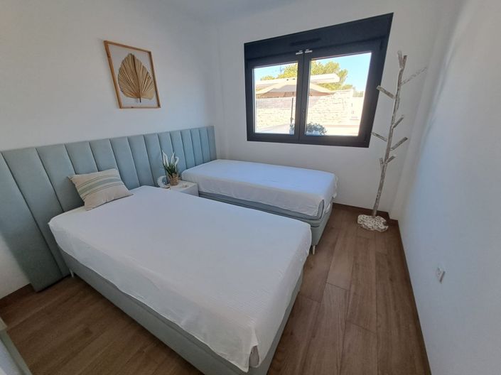 Image No.11-2 Bed Apartment for sale