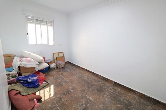 Image No.10-4 Bed Apartment for sale