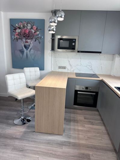 Image No.10-3 Bed Apartment for sale