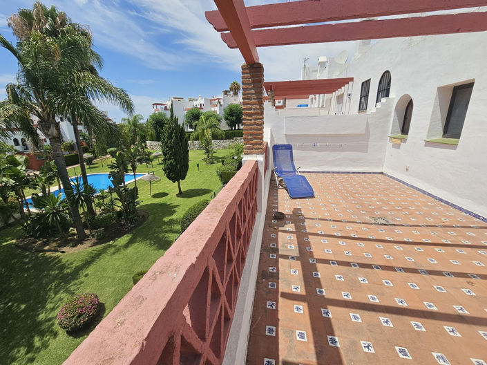 Image No.1-4 Bed Townhouse for sale