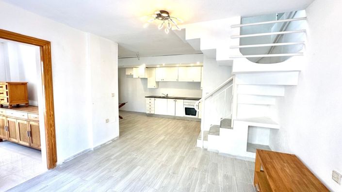 Image No.7-3 Bed Townhouse for sale