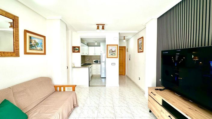 Image No.3-Appartement de 2 chambres à vendre à Torrevieja