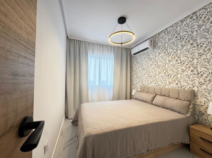 Image No.15-4 Bed Apartment for sale