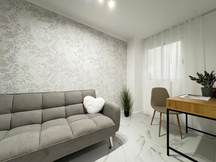 Image No.37-4 Bed Apartment for sale