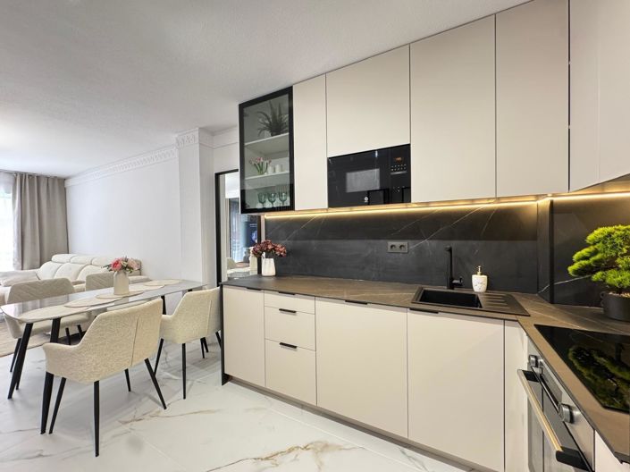 Image No.42-4 Bed Apartment for sale