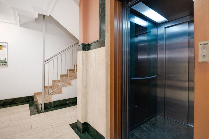 Image No.7-3 Bed Apartment for sale