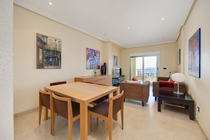 Image No.8-3 Bed Apartment for sale