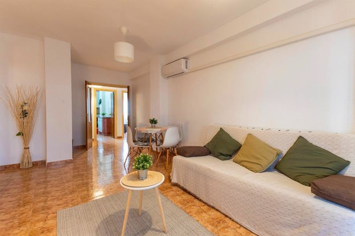 Image No.1-3 Bed Apartment for sale