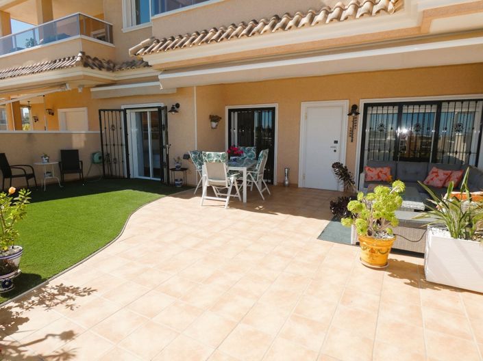 Image No.1-3 Bed Apartment for sale